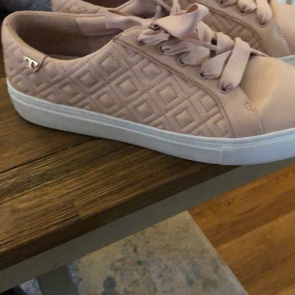 Tory Burch sneakers - Picture 2 of 4